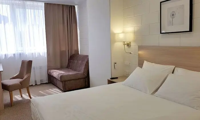 Standard Tek Büyük Yataklı Oda