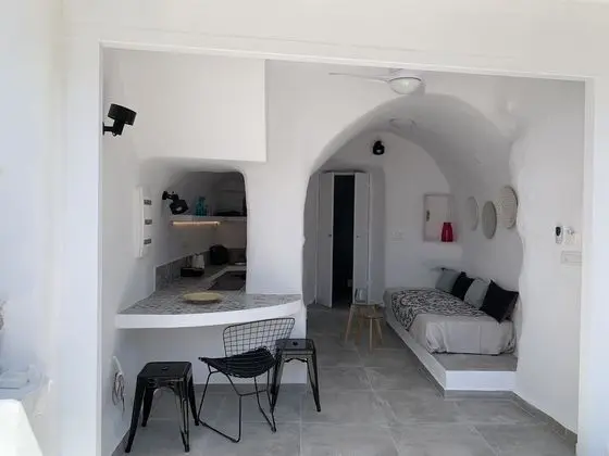 Villa (Kallisti Courtyard Suite)