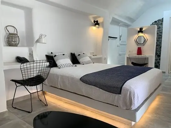 Villa (Kallisti Courtyard Suite)