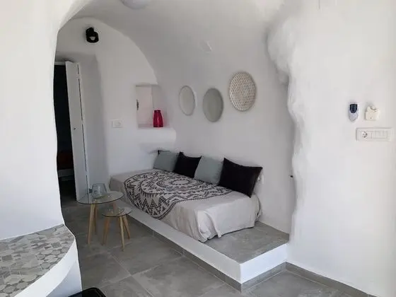 Villa (Kallisti Courtyard Suite)