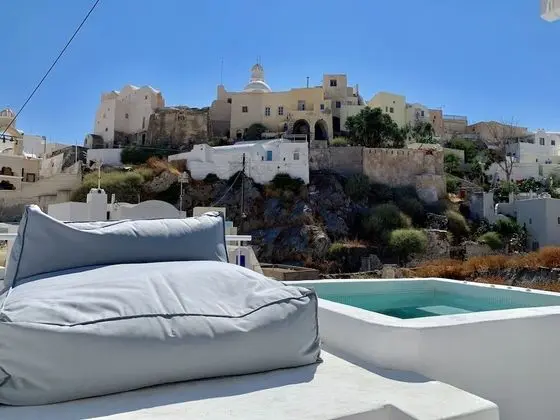 Villa (Kallisti Courtyard Suite)