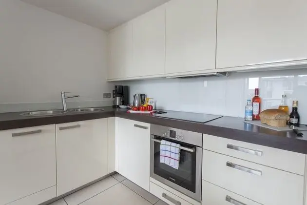 Exclusive Apart Daire, 1 Yatak Odası, Küçük Mutfak, Şehir Manzaralı