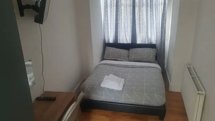 Design Tek Büyük Yataklı Oda