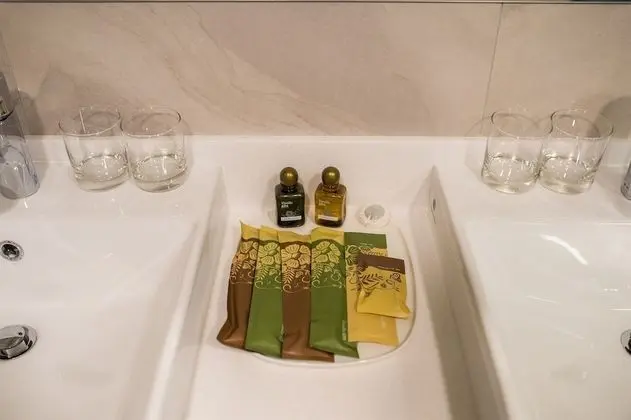 Deluxe Dört Kişilik Oda, Küvet (103)
