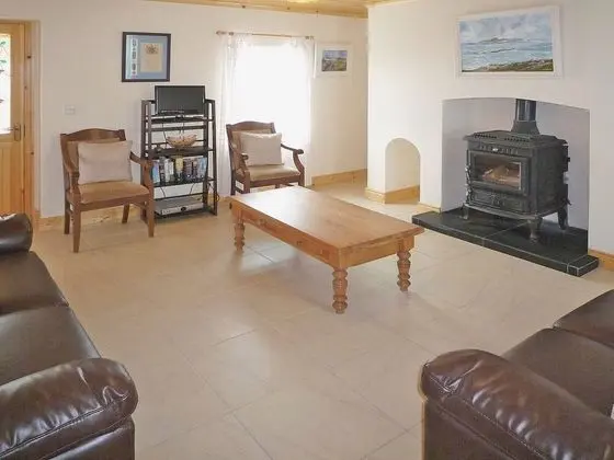 Kır Evi, 3 Yatak Odası, Engellilere Uygun, Sigara İçilebilir