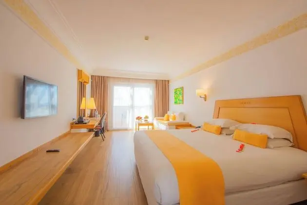 Luxury İki Ayrı Yataklı Oda, Havuz Manzaralı