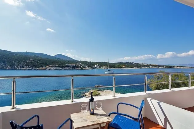 Tek Büyük Yataklı Oda, Balkon, Deniz Manzaralı