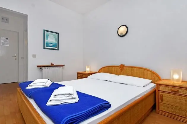 Tek Büyük Yataklı Oda, Balkon, Park Manzaralı