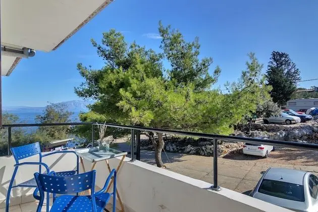 Üç Kişilik Oda, Balkon, Bahçe Manzaralı