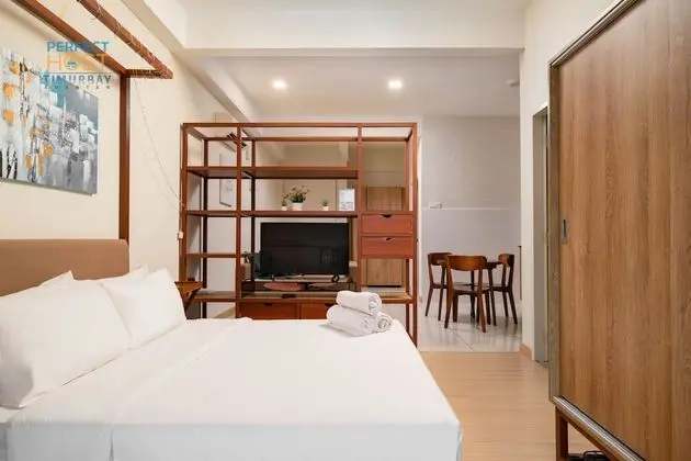 Deluxe Stüdyo, Plaj Kenarı