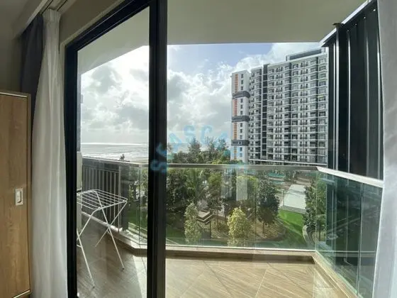 Deluxe Stüdyo, Balkon