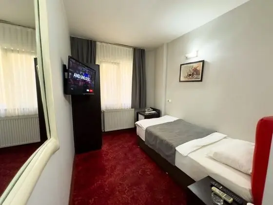 Standart Single Bed