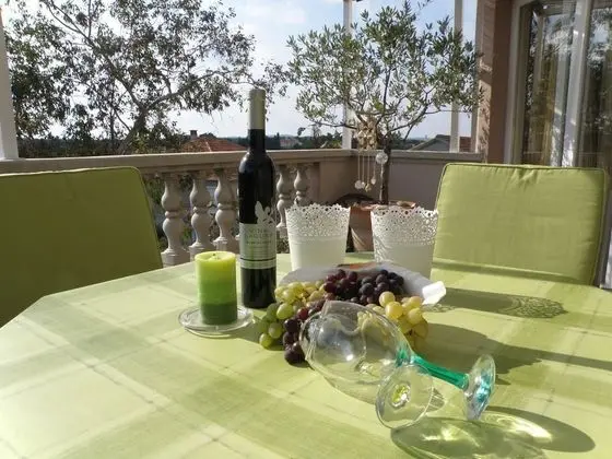 Apart Daire (Tin - comfortable apartment near beac)