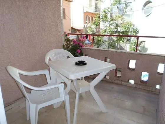 Tek Büyük Yataklı Oda, 1 Çift Kişilik Yatak, Sigara İçilmez