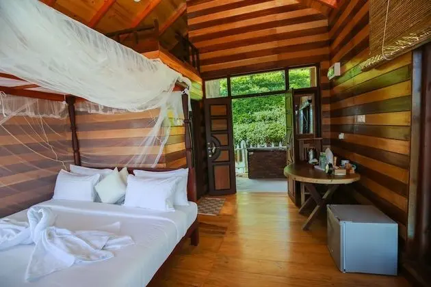 Deluxe Kır Evi