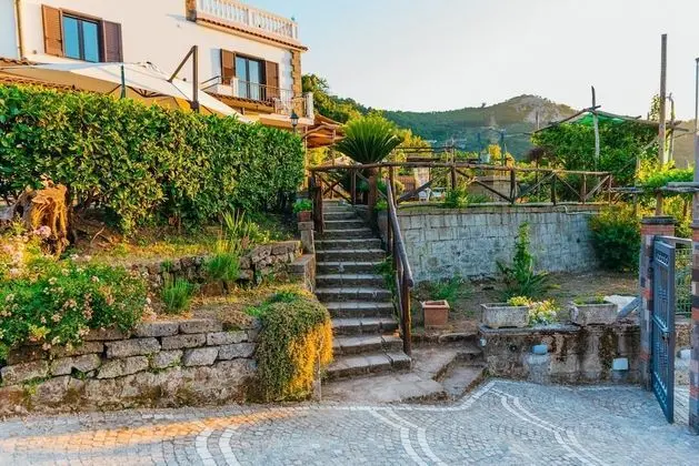 Villa, Sigara İçilebilir