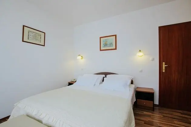 Tek Büyük veya İki Ayrı Yataklı Oda, Balkon