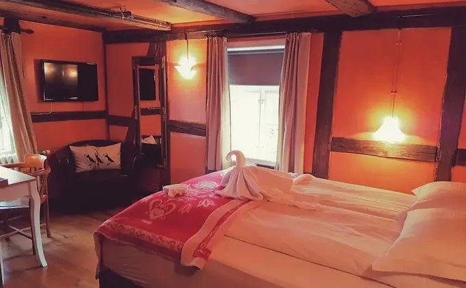 Standard Tek Büyük veya İki Ayrı Yataklı Oda