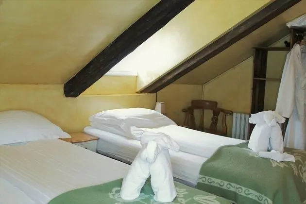 Standard Tek Büyük veya İki Ayrı Yataklı Oda