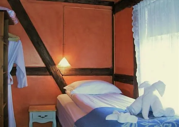 Standard Tek Büyük veya İki Ayrı Yataklı Oda