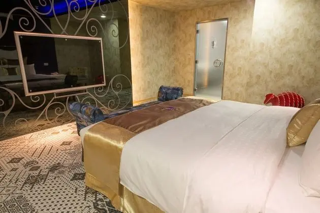 Standard Tek Büyük Yataklı Oda