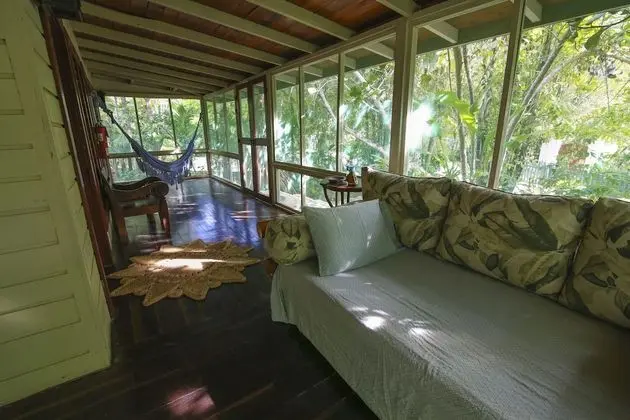 Bungalow Butterfly A