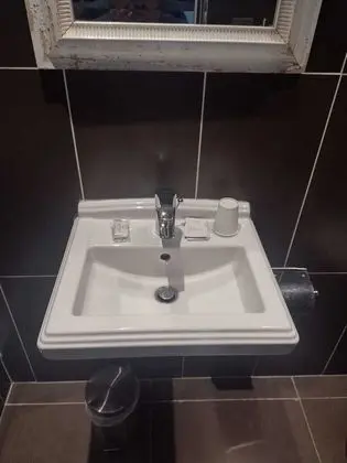 Economy Tek Kişilik Oda
