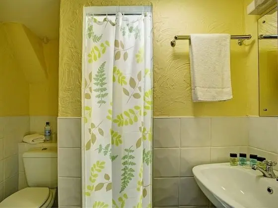 Standard Tek Kişilik Oda, Banyolu/Duşlu