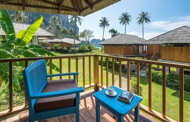 Balcony Villas King