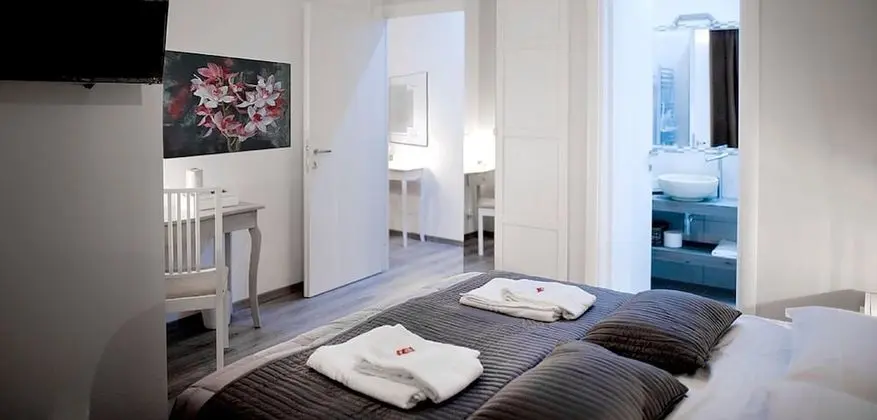 Deluxe Tek Büyük veya İki Ayrı Yataklı Oda (Bell 4)