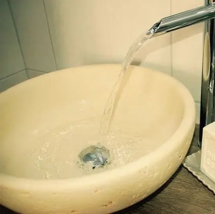 Deluxe Tek Büyük veya İki Ayrı Yataklı Oda (Bell 4)