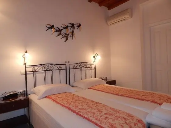 Deluxe Dört Kişilik Oda