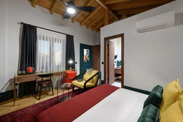 Deluxe Oda, Bahçe veya Sokak Manzaralı, 1. Kat