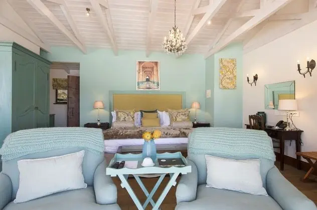 Luxury Island Suites