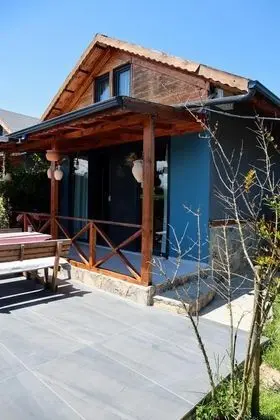 Bungalov Akasya, Bahçe Manzaralı, Bahçe Katı