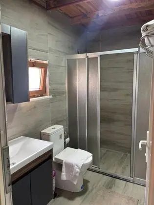 Papatya Oda, Bahçe Manzaralı, Giriş Katı