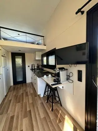 Asma Katlı Tiny House, Bahçe Manzaralı