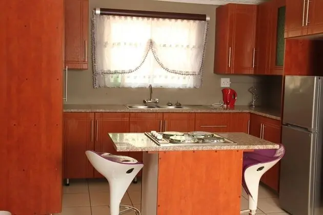Deluxe Kır Evi, 1 Yatak Odası, Havuz Manzaralı, Havuz Kenarı