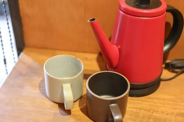 Ev (Tiny, Private Room)