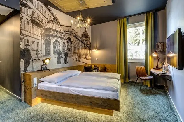 Standard Tek Büyük Yataklı Oda ("Cosy")