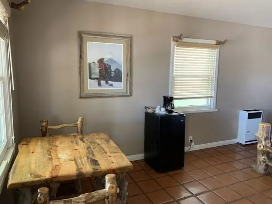 Kit Carson Room