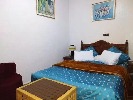 Tek Büyük Yataklı Oda, 1 Çift Kişilik Yatak