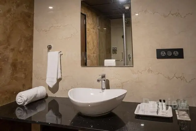 Deluxe Oda, 1 Çift Kişilik Yatak, Sigara İçilmez, Şehir Manzaralı
