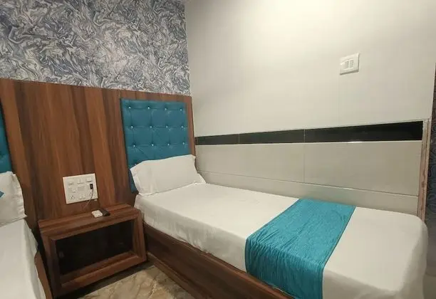 Deluxe Üç Kişilik Oda