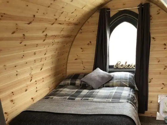 Comfort Kulübe, Ortak Banyo, Bahçe Manzaralı (Pod1 - Merlin)