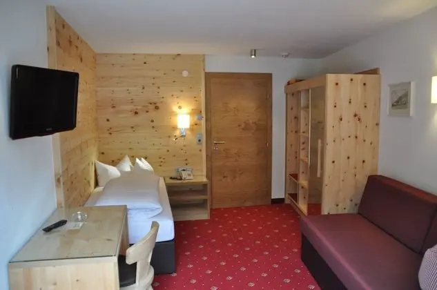 Premium Tek Kişilik Oda