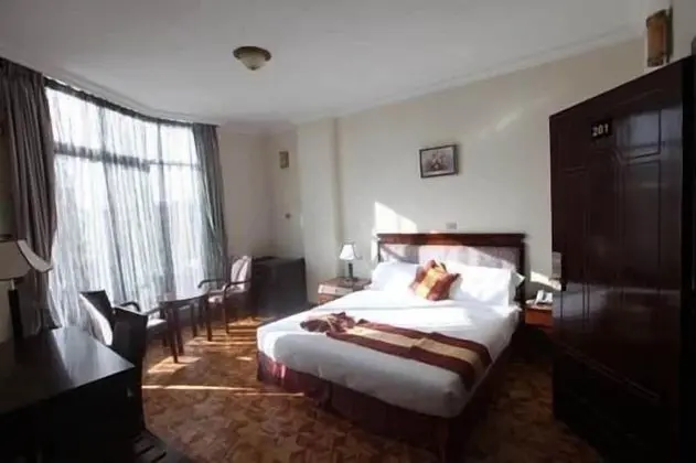 Deluxe Tek Büyük veya İki Ayrı Yataklı Oda, Şehir Manzaralı