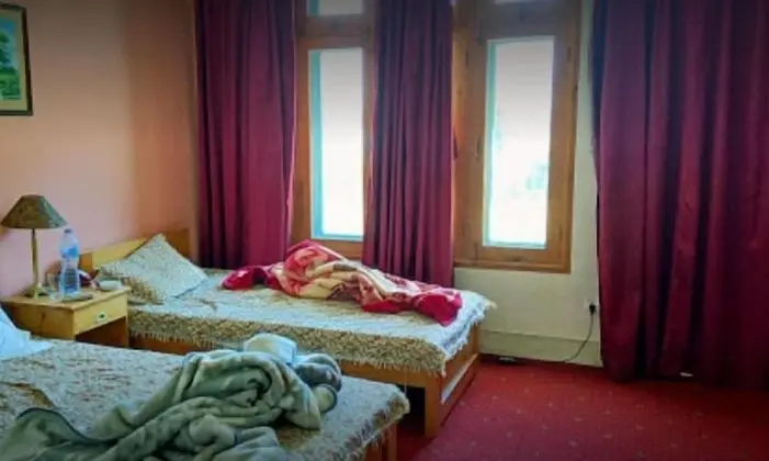 Deluxe İki Ayrı Yataklı Oda