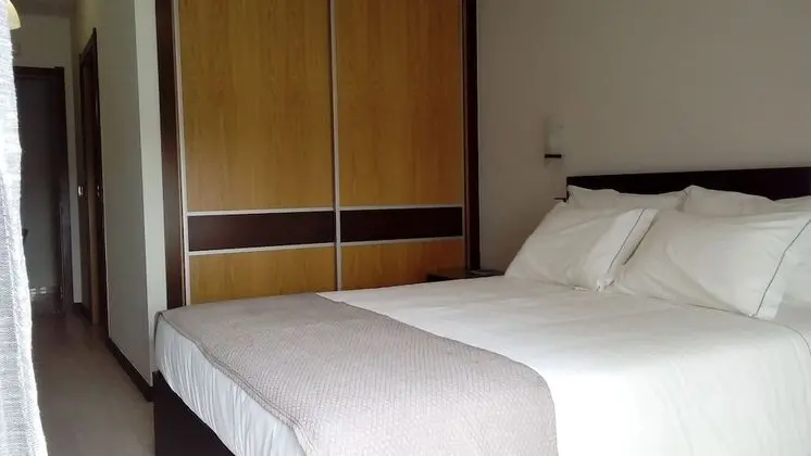 Tek Büyük Yataklı Oda, Balkon