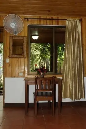 Economy Oda, Ortak Banyo